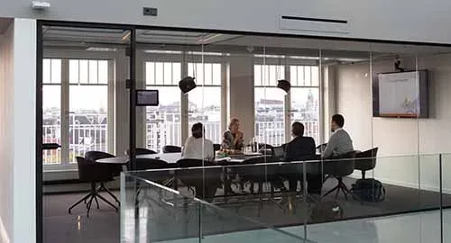 Executive-Chauffeur-Meeting.jpg
